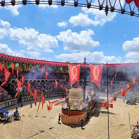 3 Bedroom Pet Friendly In Σπίτι διακοπών *